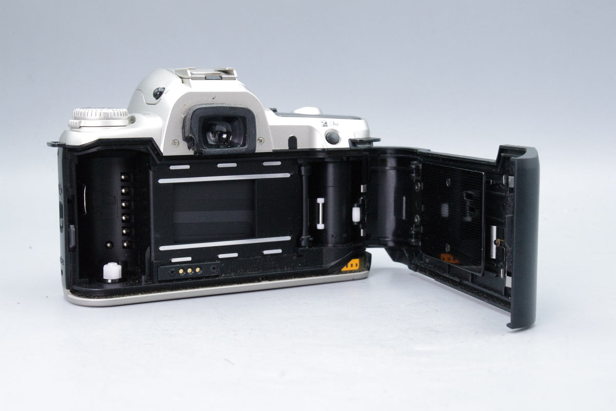 Pentax MZ‑50 35mm SLR Camera Body