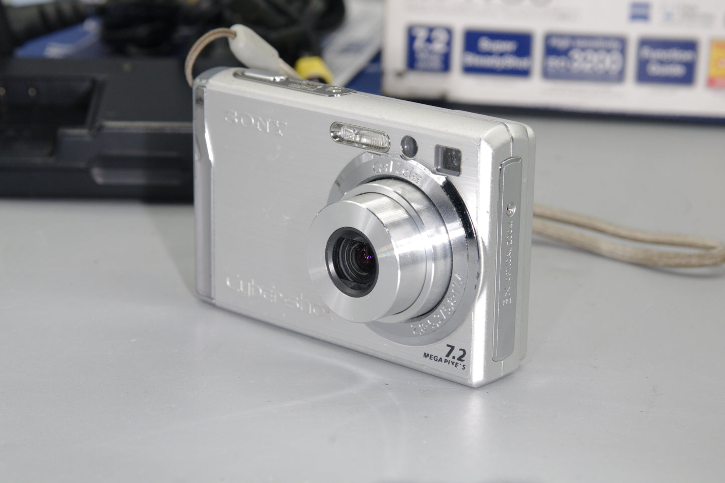 Sony DSC-W50 6MP Digital Camera – Boxed, Carl Zeiss Lens, Compact