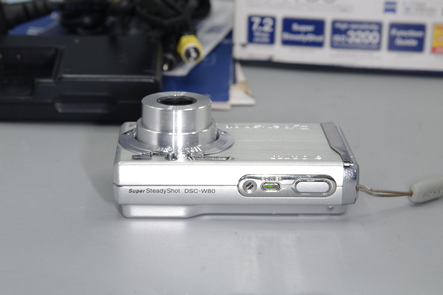 Sony DSC-W50 6MP Digital Camera – Boxed, Carl Zeiss Lens, Compact