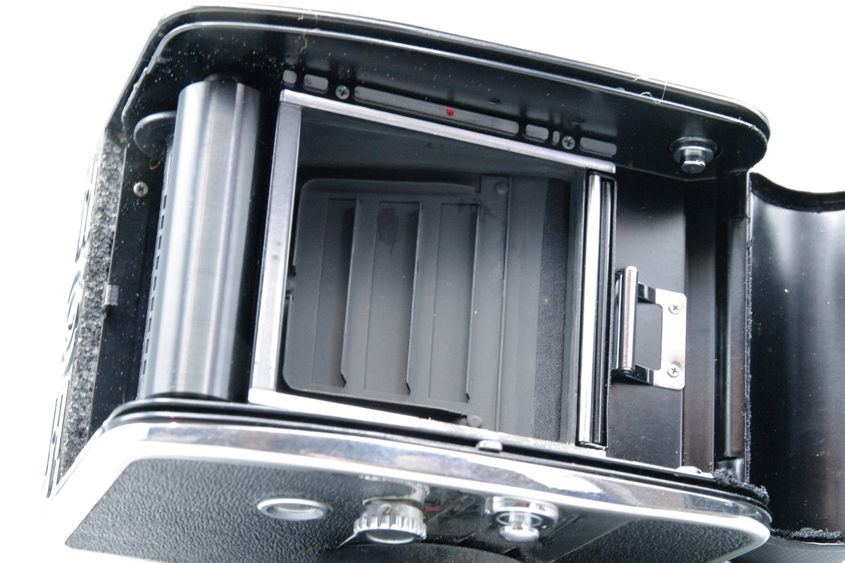 Kowa Six 6x6 Medium Format Camera + 85mm f2.8 Lens Excellent Condition
