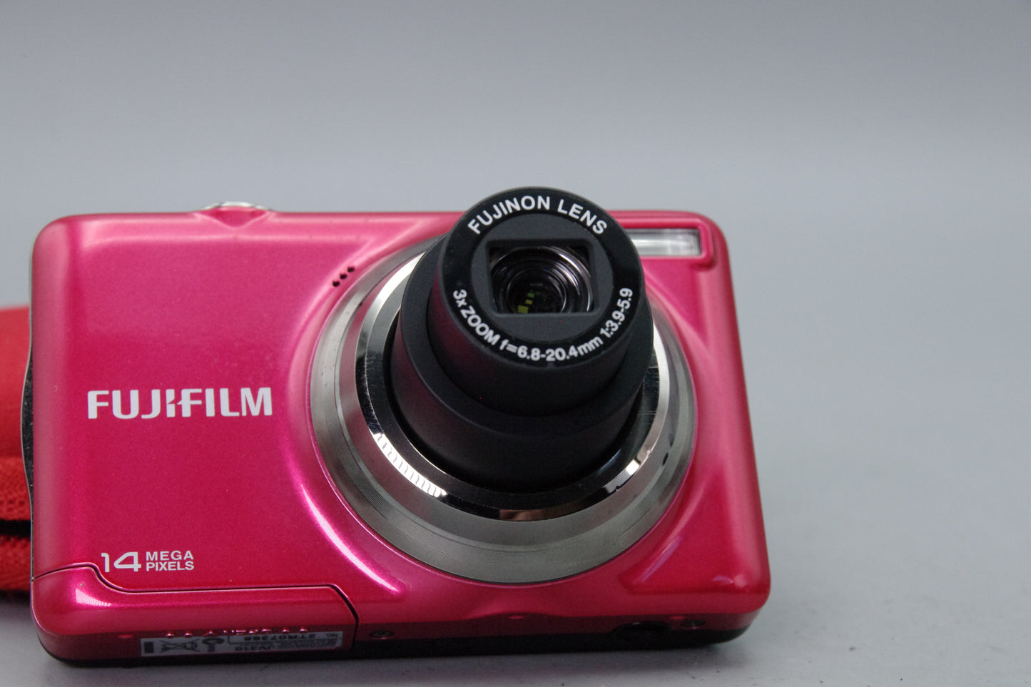 Fujifilm JV310 14MP Digital Camera in Red with Case – Tested & Working