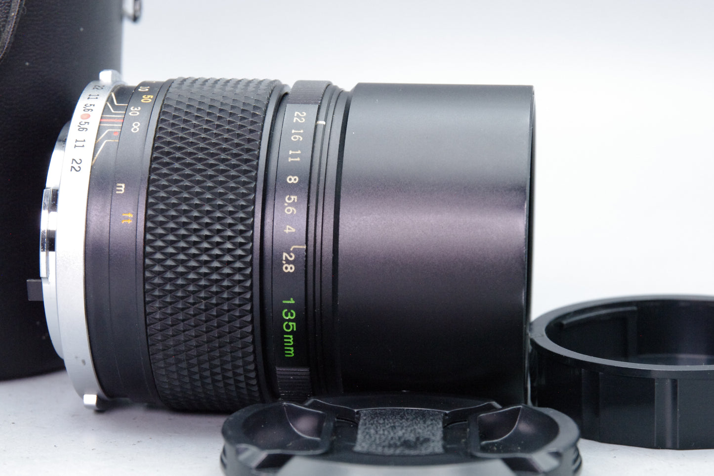 Olympus OM 135mm f/2.8 Auto-T Lens – OM Mount – Excellent – With Case