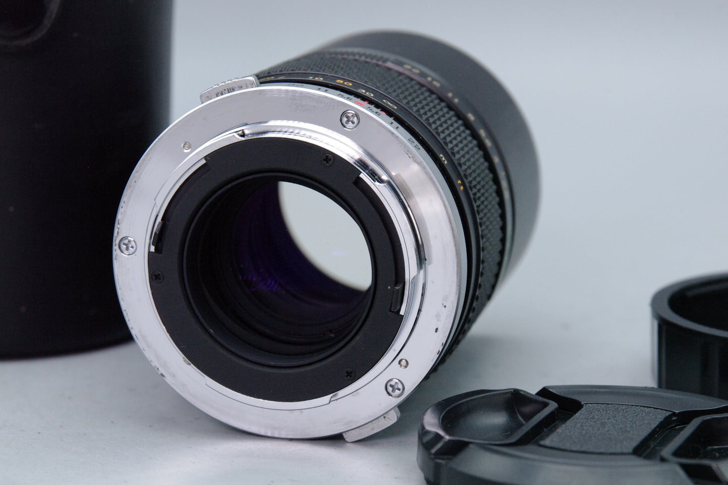 Olympus OM 135mm f/2.8 Auto-T Lens – OM Mount – Excellent – With Case