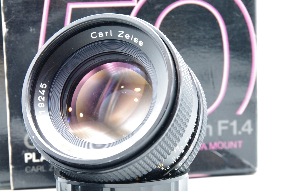 Carl Zeiss Planar 50mm f1.4 T* Lens Contax Yashica Mount Boxed Excellent