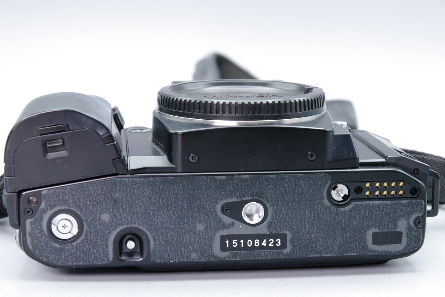 Minolta 9000 AF 35mm SLR with Program Back 90 – Working – Minor LCD Bleed