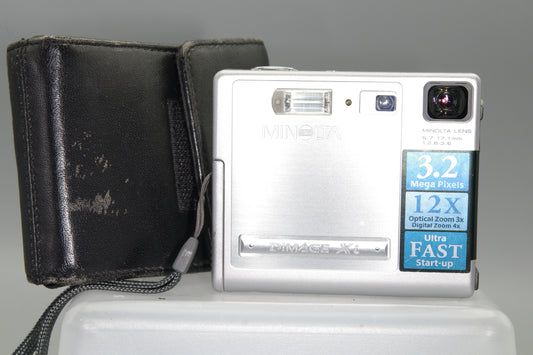 Minolta Dimage X1 8MP Digital Camera – Anti-Shake, 3x Zoom, Ultra Compact, VGC