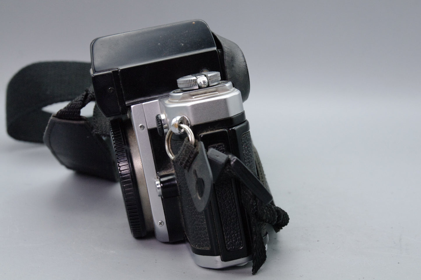 Nikon F2 Photomic Silver 35mm SLR + DP‑1 Finder – Classic Pro Body – Exc