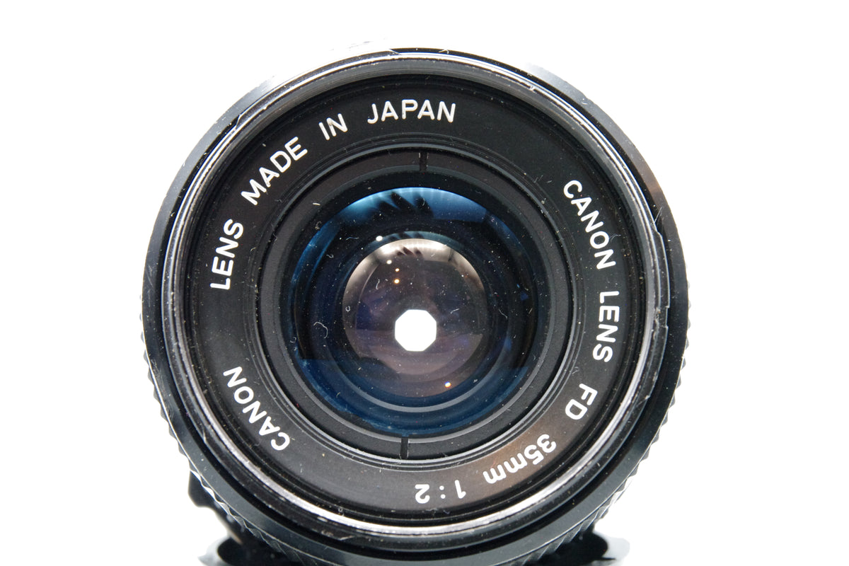 Canon FD 35mm f/2 Wide‑Angle Lens – Excellent Cleaned