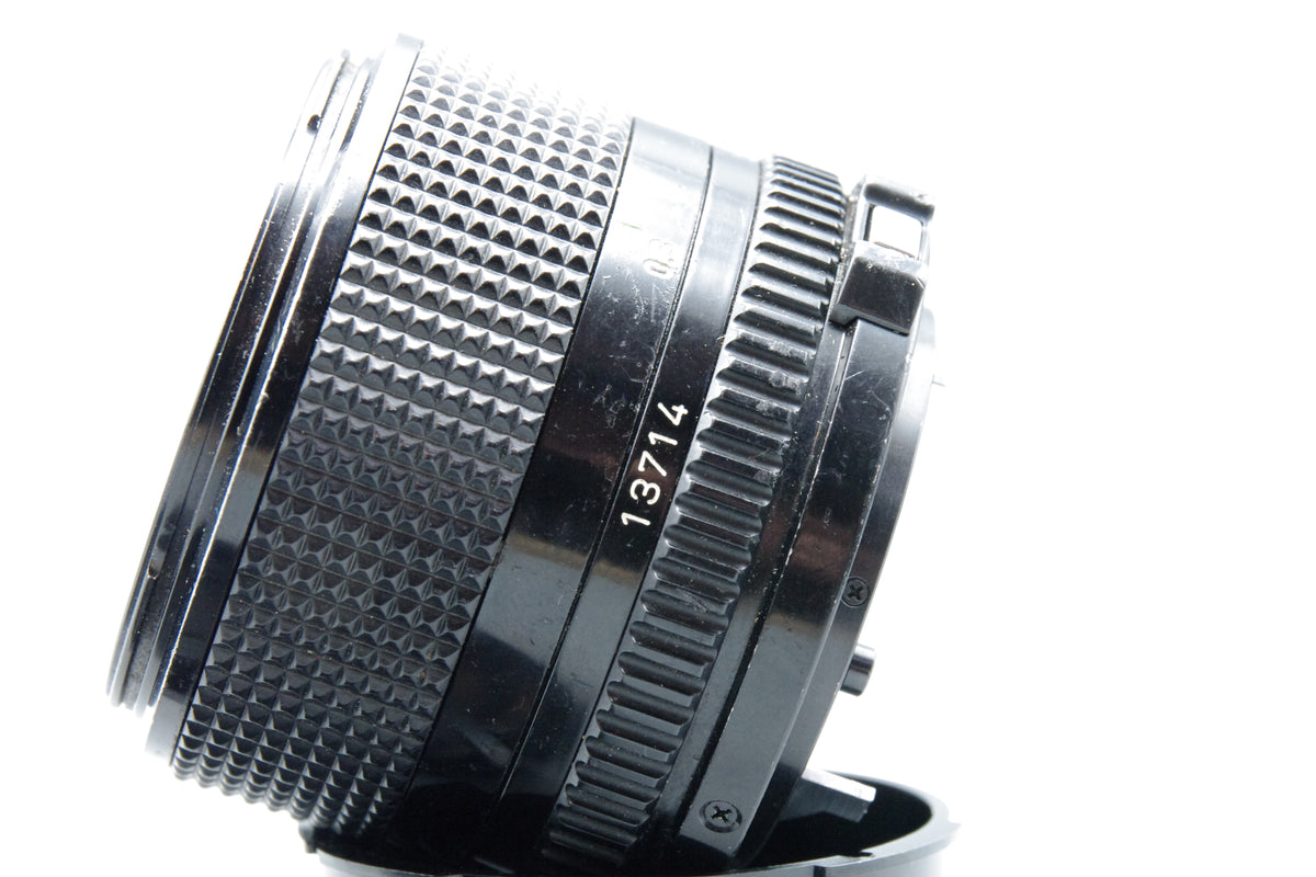 Canon FD 35mm f/2 Wide‑Angle Lens – Excellent Cleaned