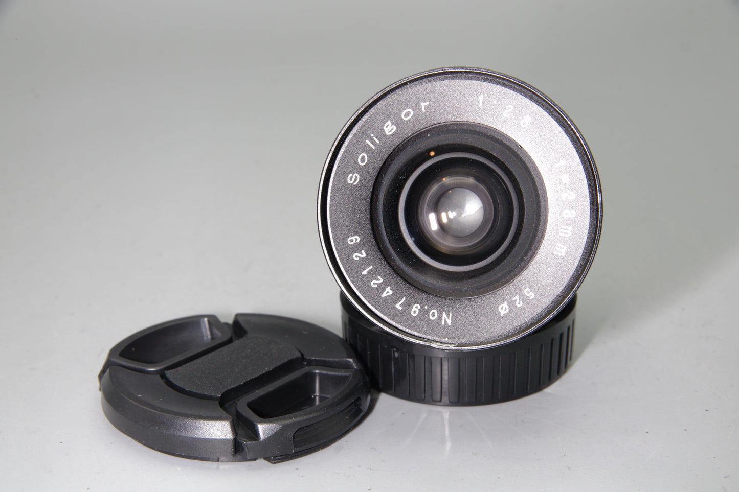 Soligor 28mm f2.8 Preset Wide Angle Lens Minolta MD Mount Manual Focus