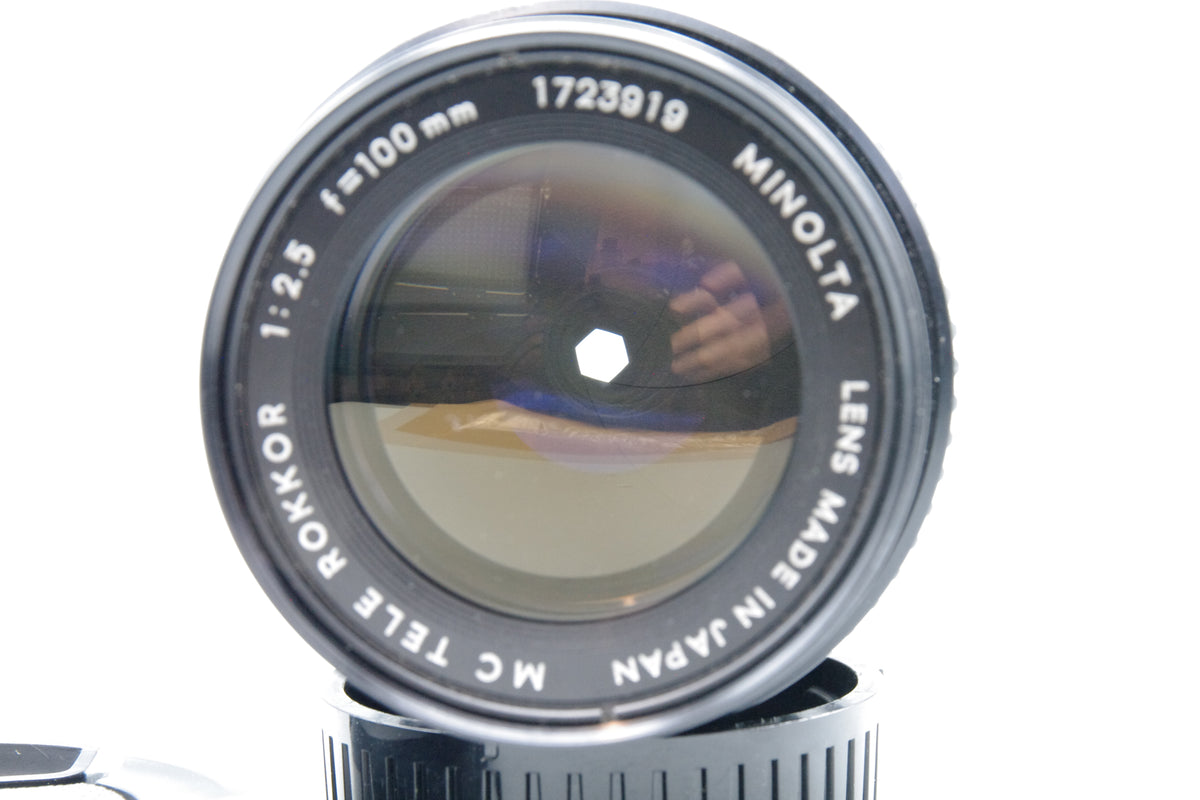 Minolta MC Tele Rokkor 100mm F/2.5 Portrait Len MD Mount Cleaned Excellent