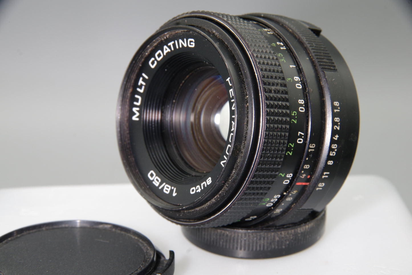 Pentacon Multi Coating 50mm f1.8 Prime Lens M42 Mount Lens VGC