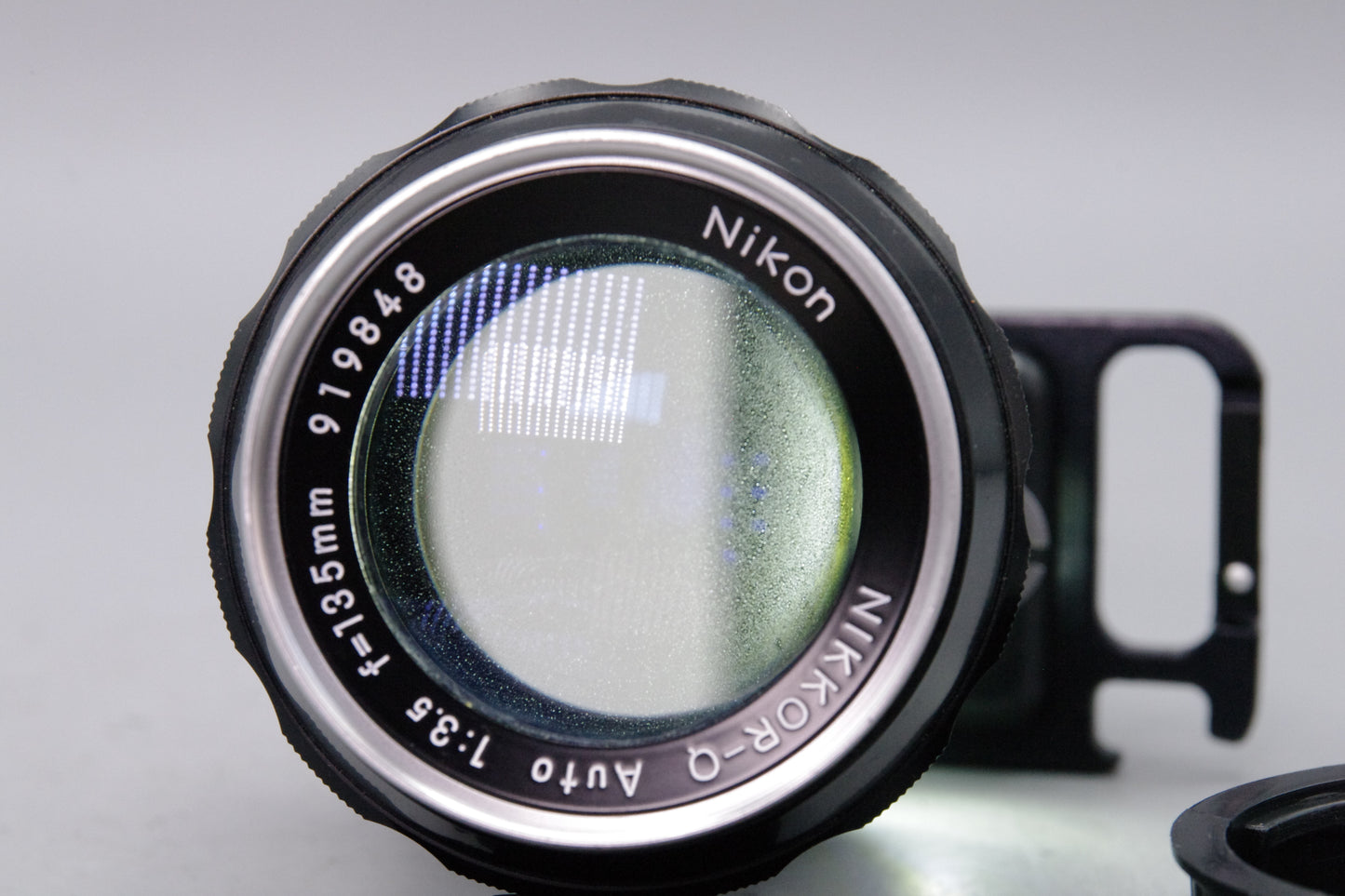 Nikon Nikkor‑Q Auto 135mm f/3.5 Pre‑AI Telephoto Lens – Cleaning Required