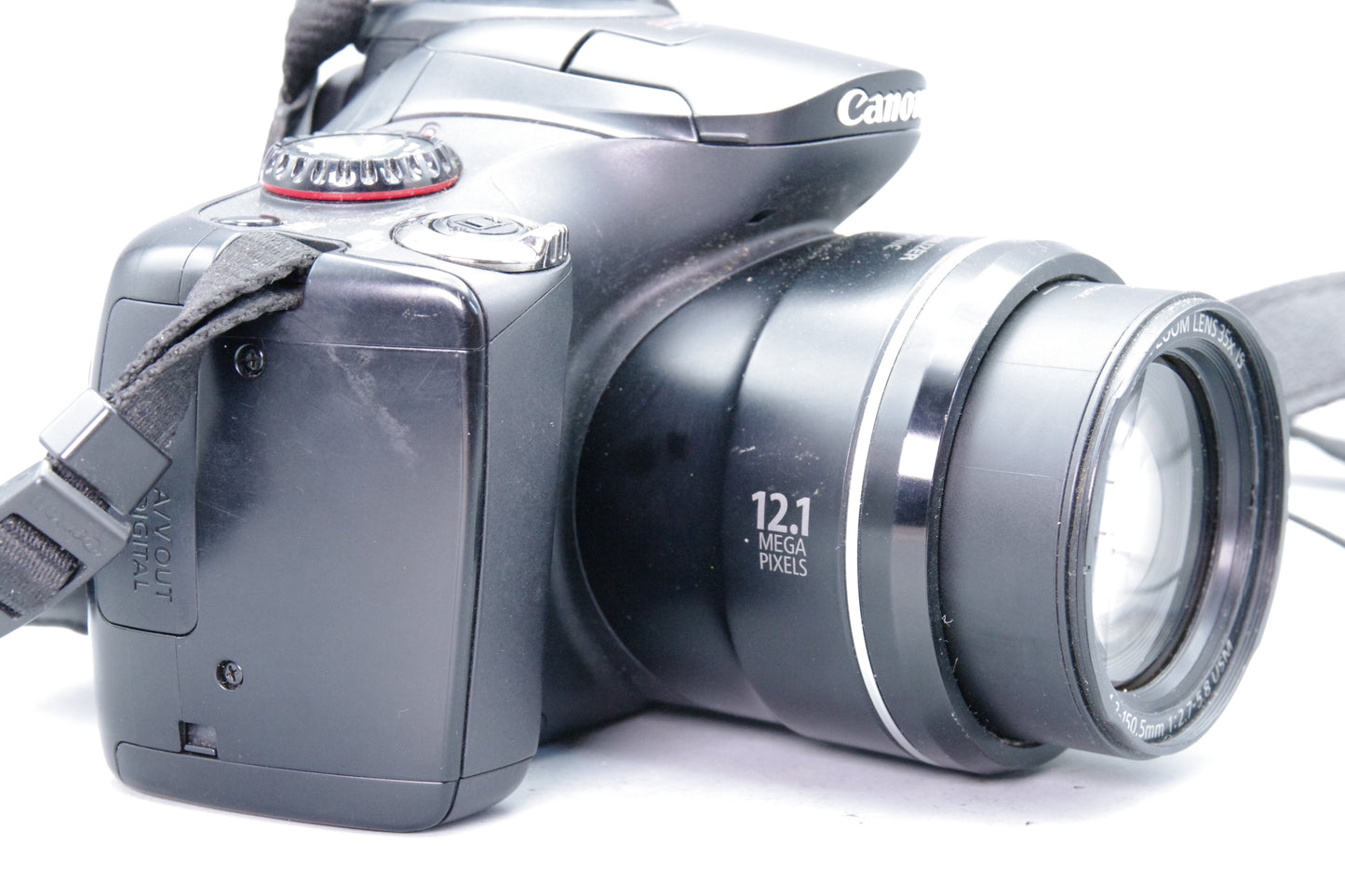 Canon PowerShot SX40 HS 12.1MP Digital Bridge Camera – 35X Zoom