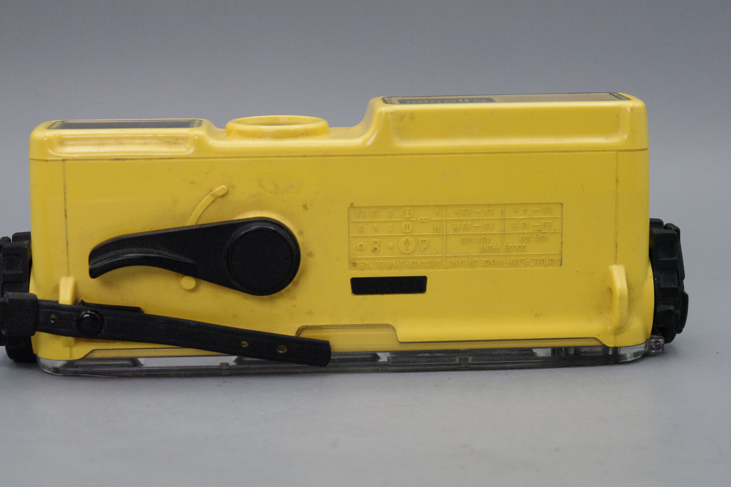 Minolta Weathermatic A 110 Camera – Tested – Winds &amp; Flash Fires – Vintage 110