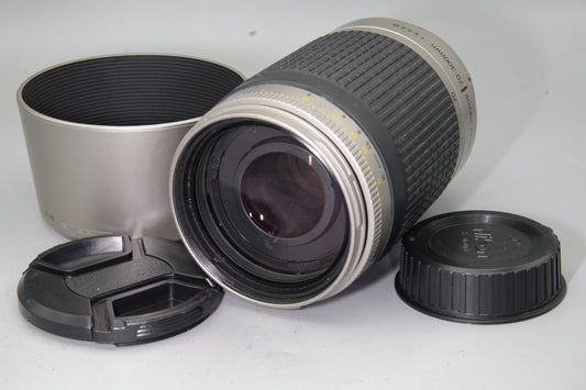 Nikon AF Nikkor 70–300mm f/4–5.6G Lens – FX Telephoto Zoom – Silver – AF