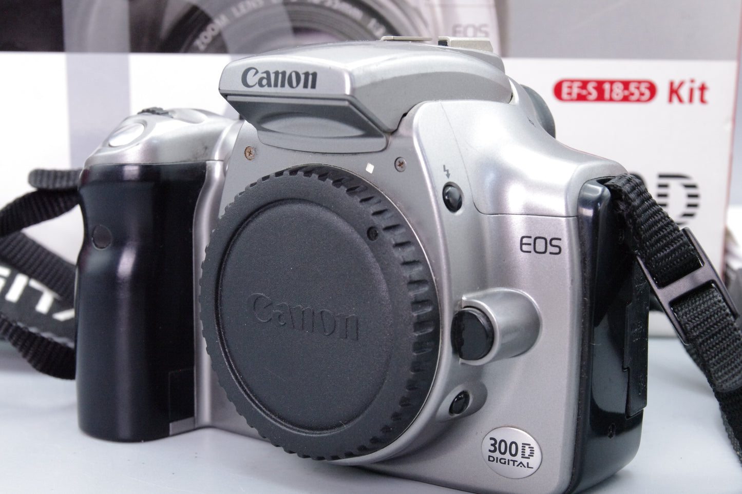 Canon EOS 300D 6.3MP DSLR – Boxed – Excellent Condition – Charger & Paperwork