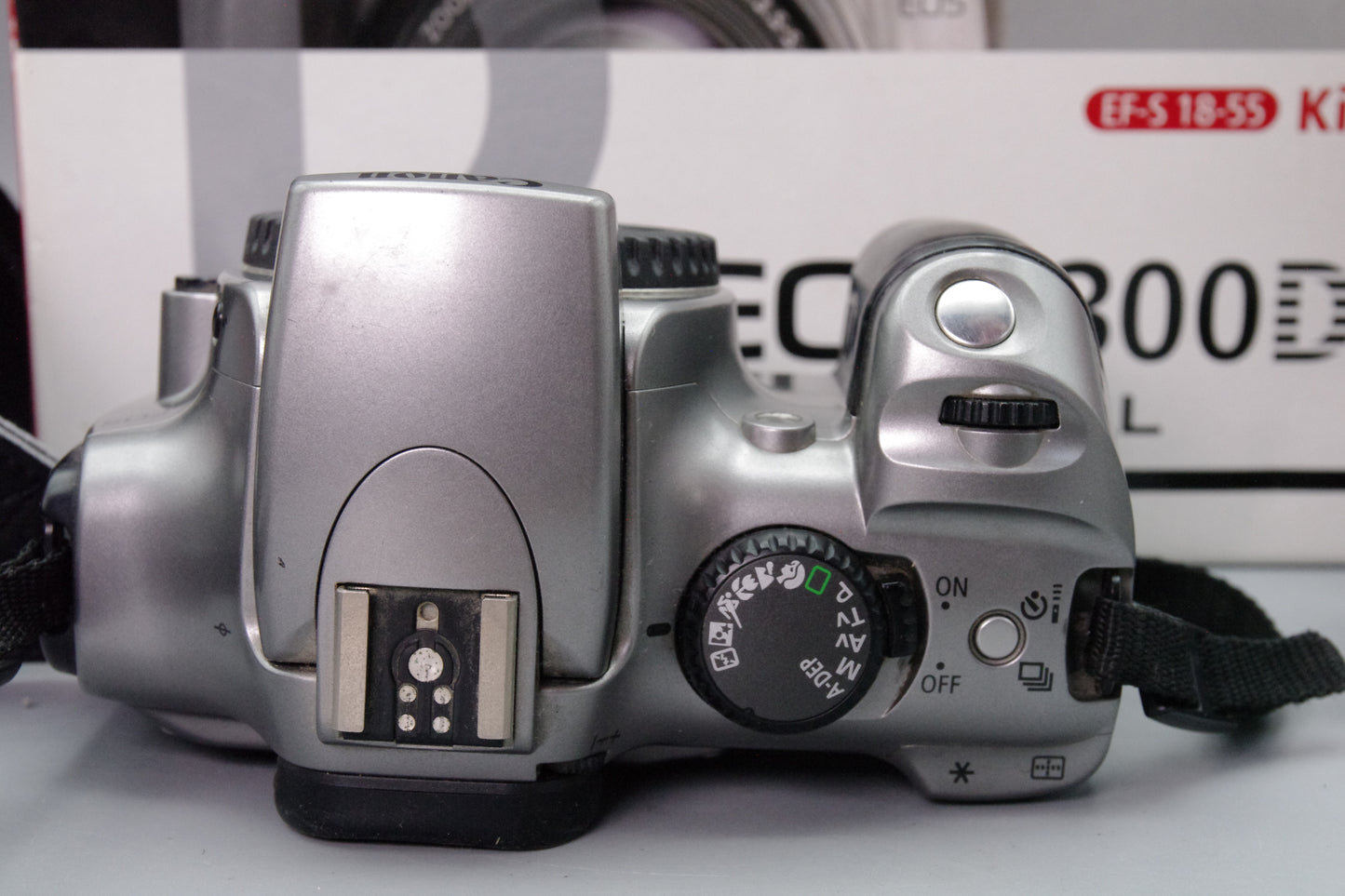 Canon EOS 300D 6.3MP DSLR – Boxed – Excellent Condition – Charger & Paperwork