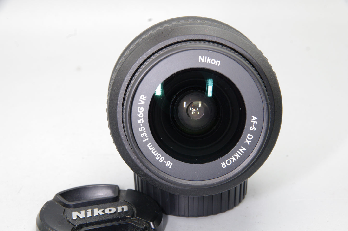 Nikon AF‑S DX Nikkor 18–55mm f/3.5–5.6G VR – Compact Stabilised Zoom for Nikon DX