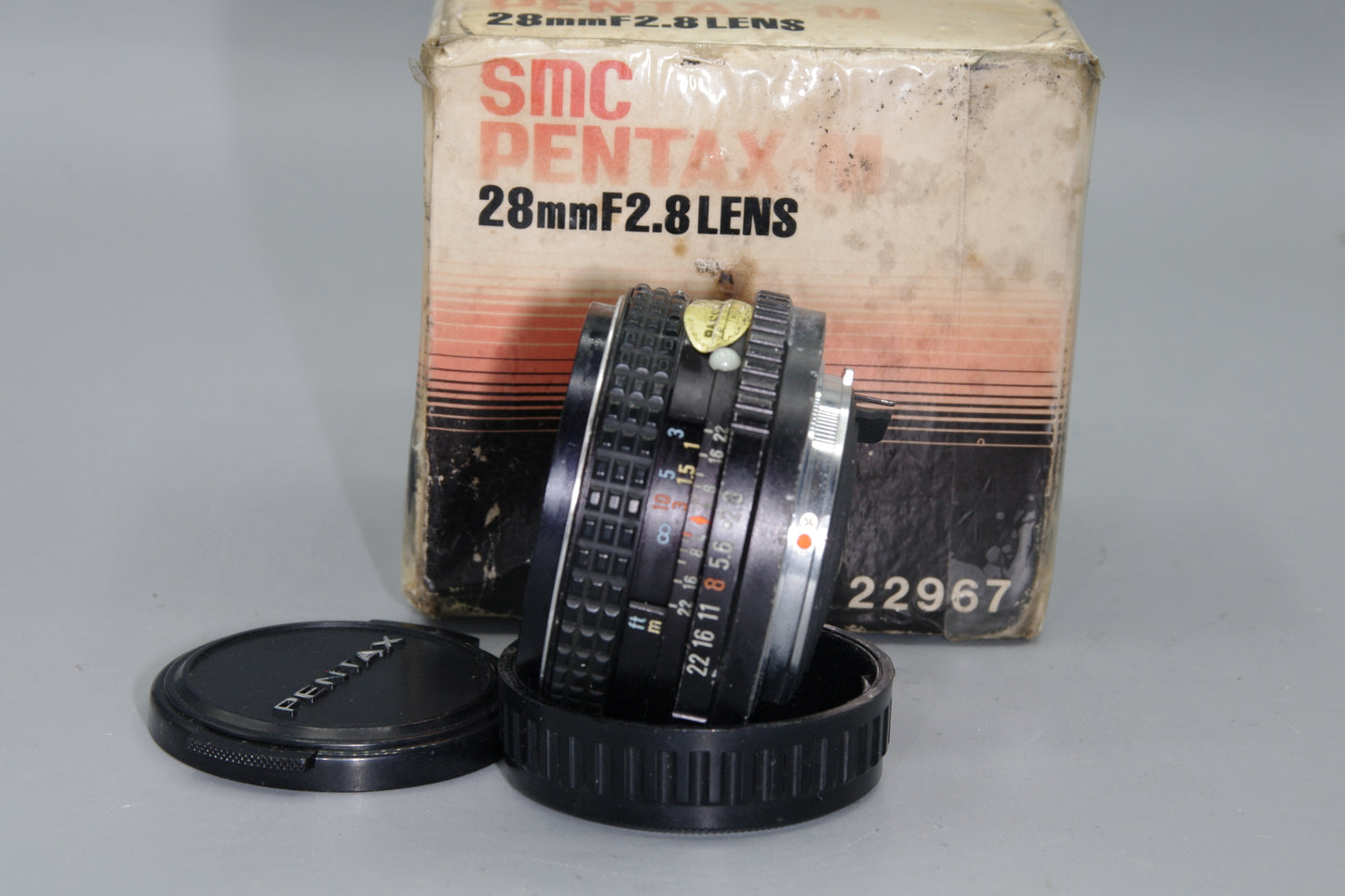 SMC Pentax-M 28mm F/2.8 Wide Angle  Lens- Pentax K Mount - Fungus