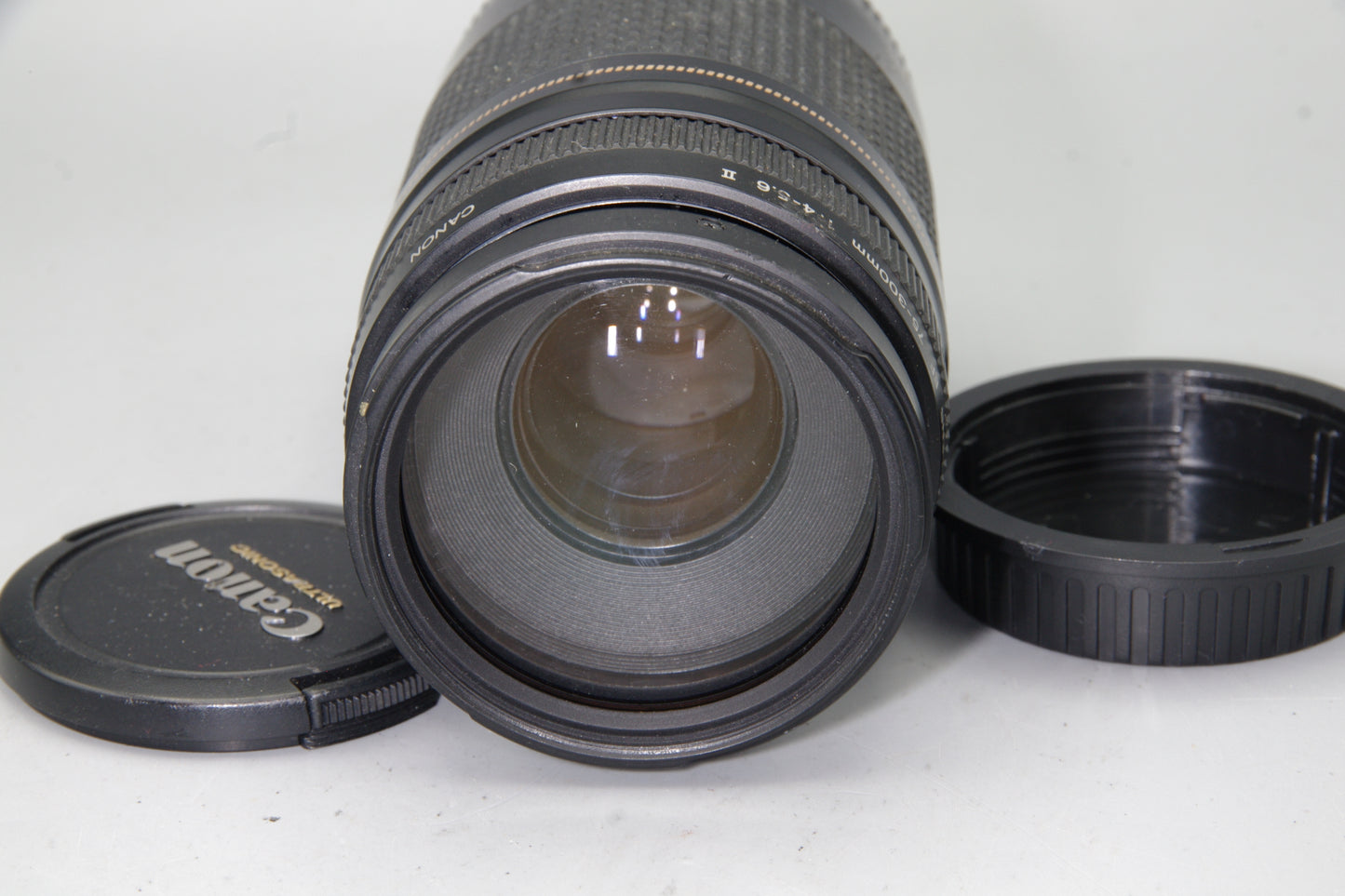 Canon 75-300mm F/4-5.6 II Ultrasonic USM EF Mount Zoom Lens - Excellent