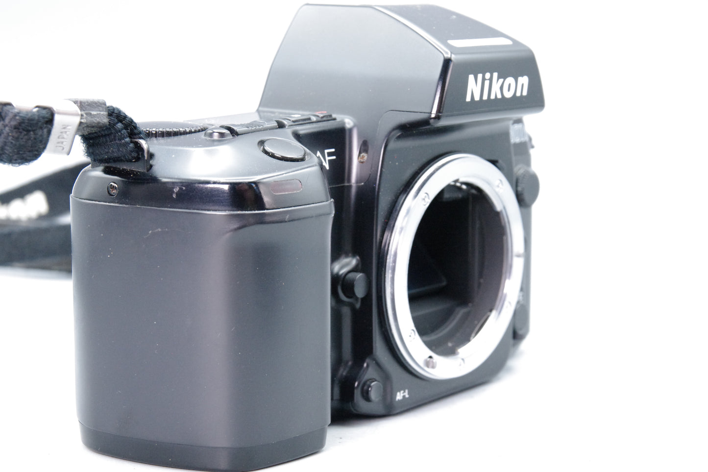 Nikon F‑801S 35mm Film SLR – Tested & Working – Advanced AF – Excellent Condition