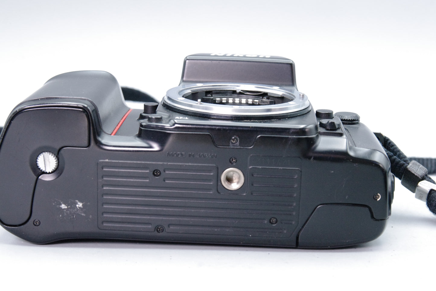 Nikon F‑801S 35mm Film SLR – Tested & Working – Advanced AF – Excellent Condition