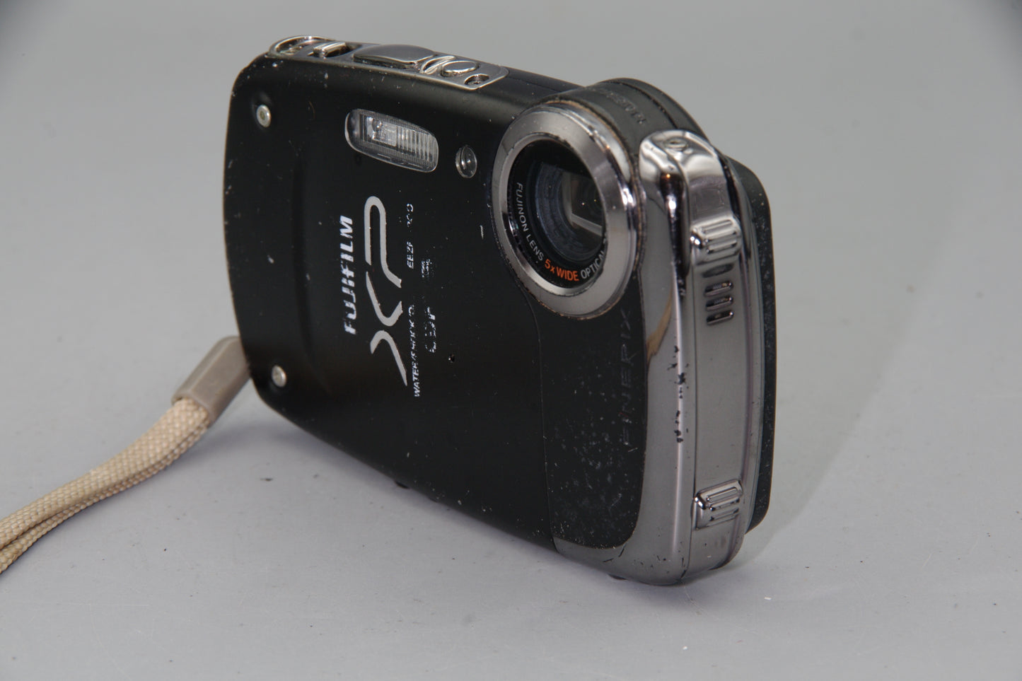 Fujifilm FinePix XP30 Waterproof 14MP Camera - Good Working Condition
