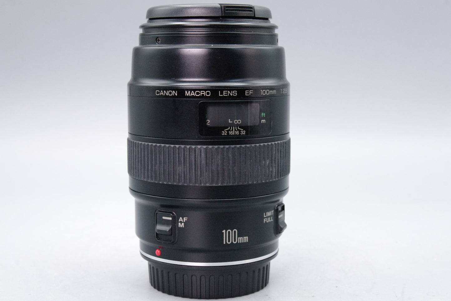 Canon EF 100mm f/2.8 Macro Lens – Excellent – Full‑Frame – 1:1 Macro