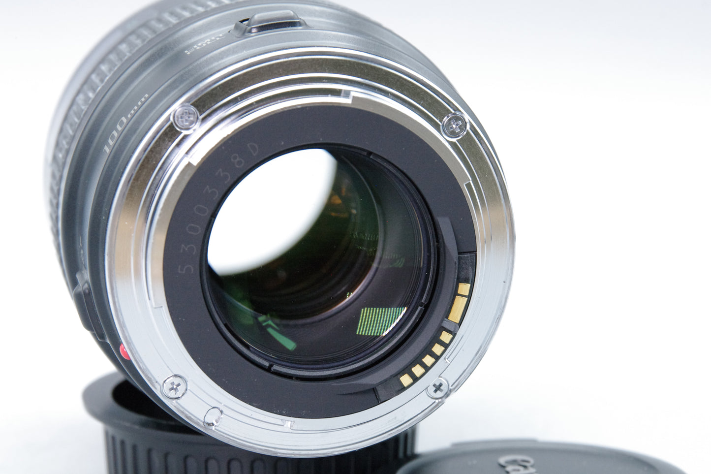 Canon EF 100mm f/2.8 Macro Lens – Excellent – Full‑Frame – 1:1 Macro
