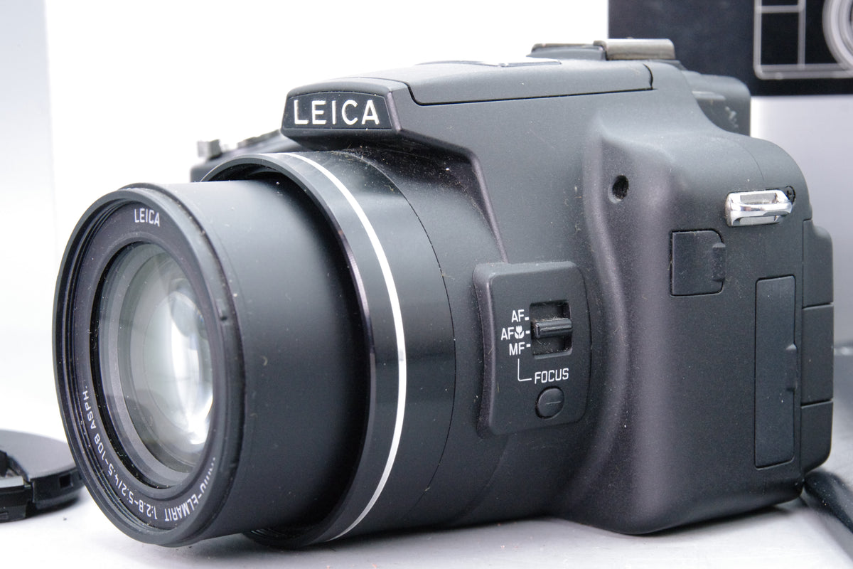 Leica V-Lux 2 14.1MP Digital Bridge Camera Boxed Manual Lens Cap Excellent