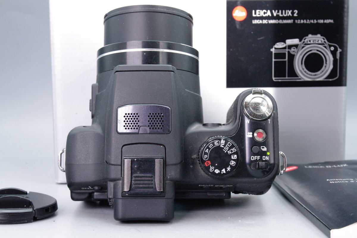 Leica V-Lux 2 14.1MP Digital Bridge Camera Boxed Manual Lens Cap Excellent