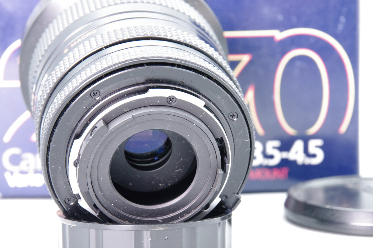 Carl Zeiss Vario-Sonnar T* 28-70mm f3.5-4.5 MMJ Contax Yashica Lens Boxed