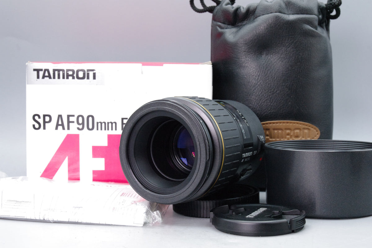 Tamron SP AF 90mm f2.8 Macro 1:1 Canon EF Lens Box Hood Pouch Excellent