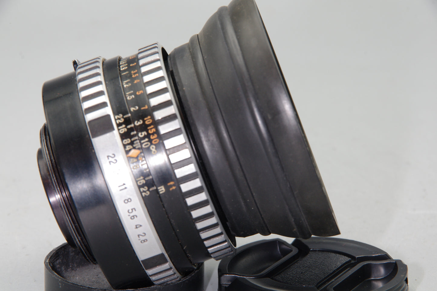 Carl Zeiss Jena Tessar 50mm f/2.8 Zebra – M42 Mount Lens – VGC