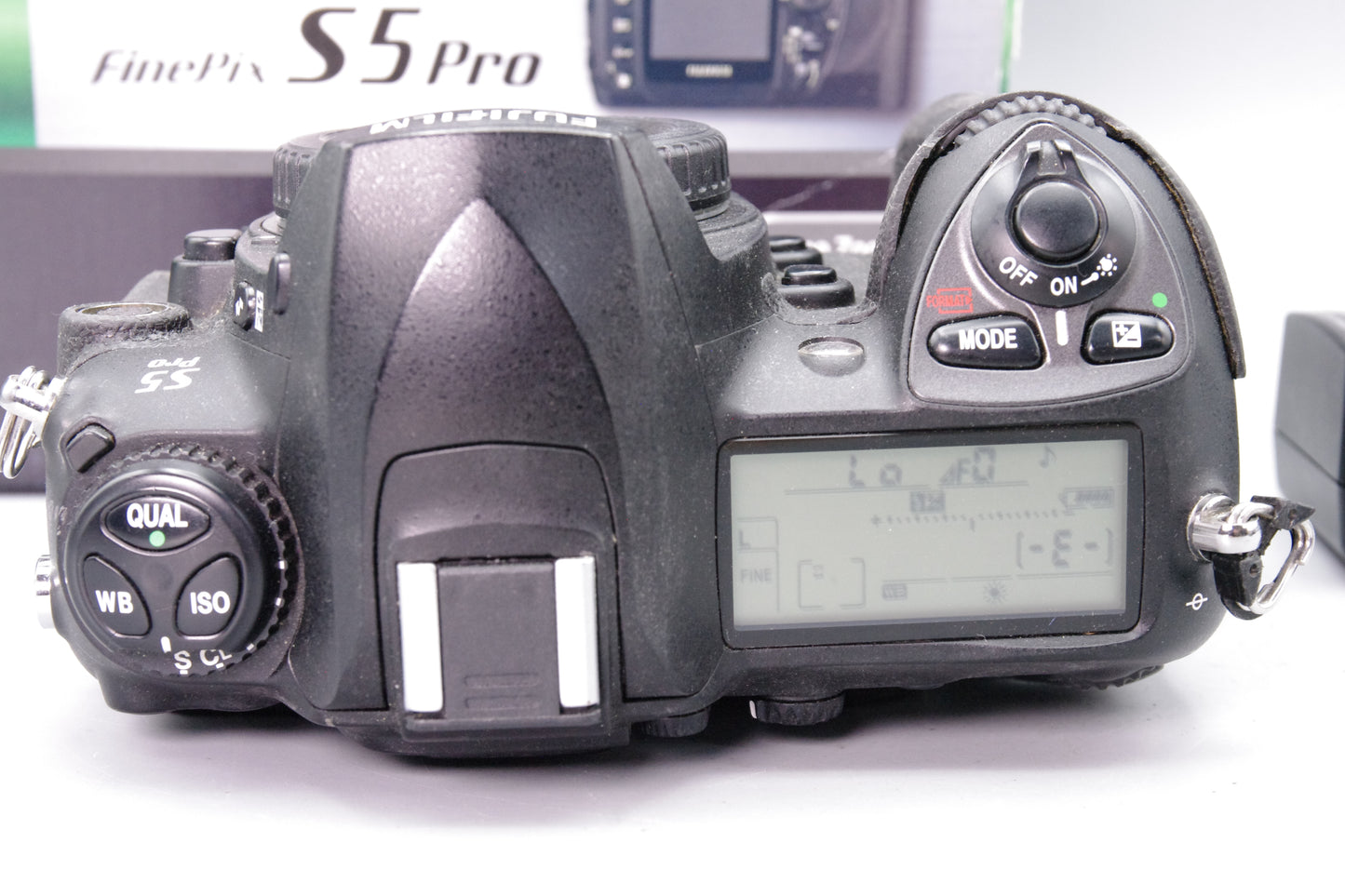 Fujifilm FinePix S5 Pro 12MP DSLR – Boxed – Excellent – With Charger & Battery