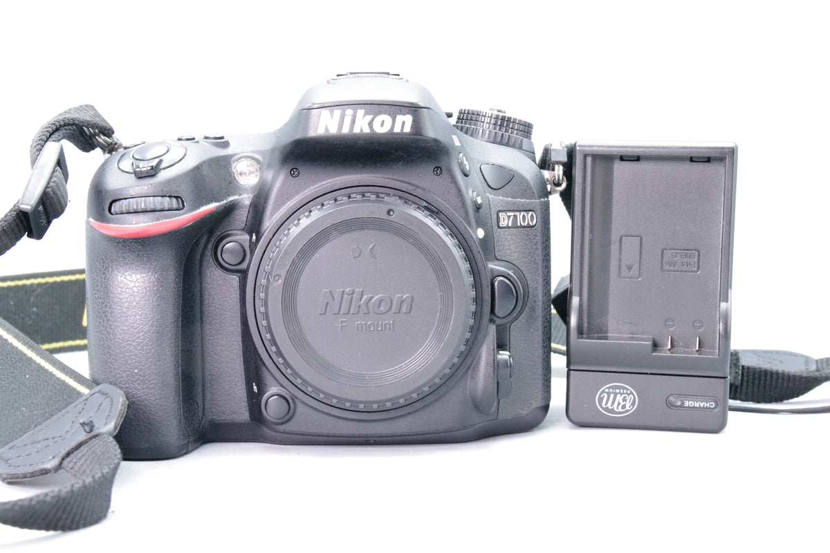 Nikon D7100 24MP DSLR Camera – Excellent Condition – S/C 18583