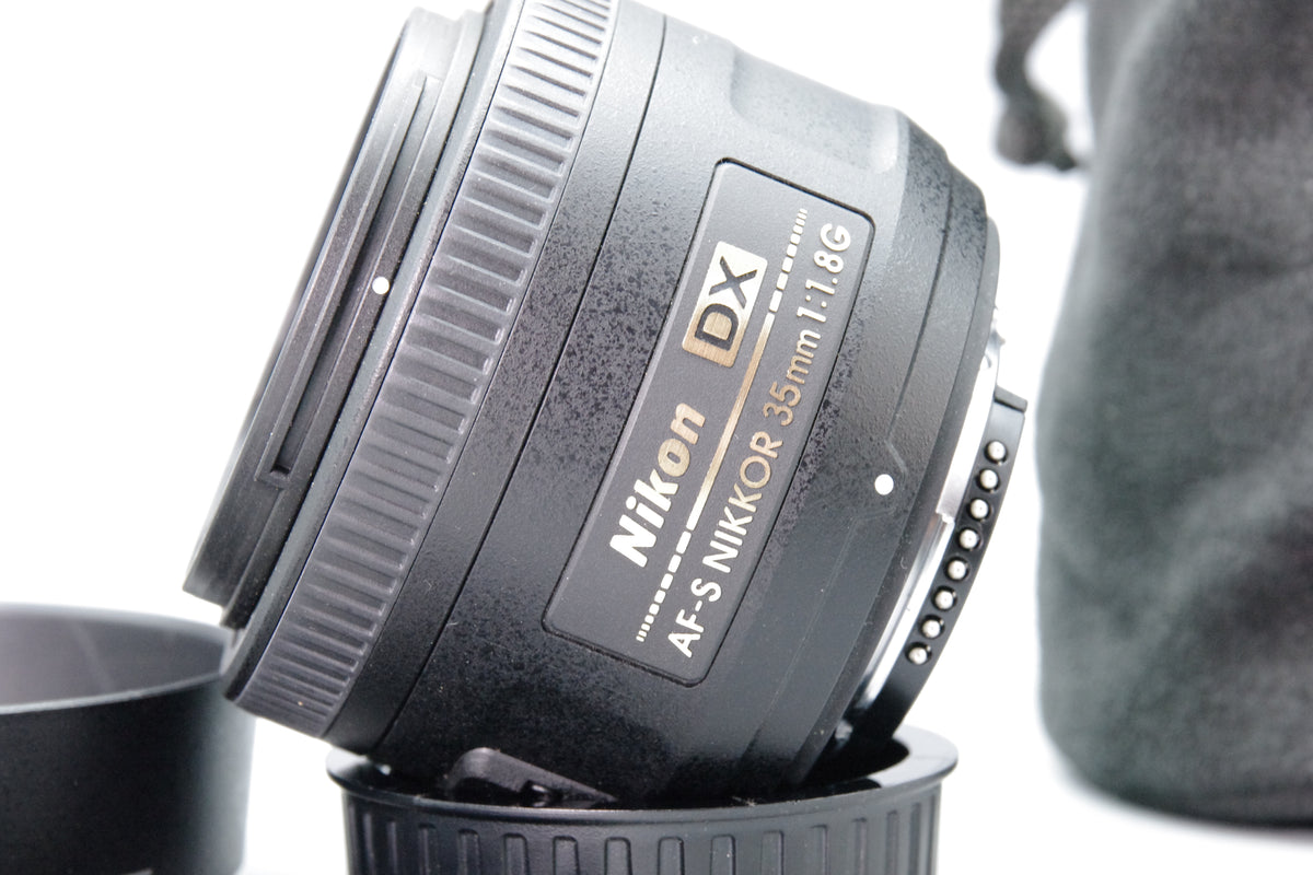 Nikon AF-S DX 35mm f/1.8G Lens –  Excellent Condition