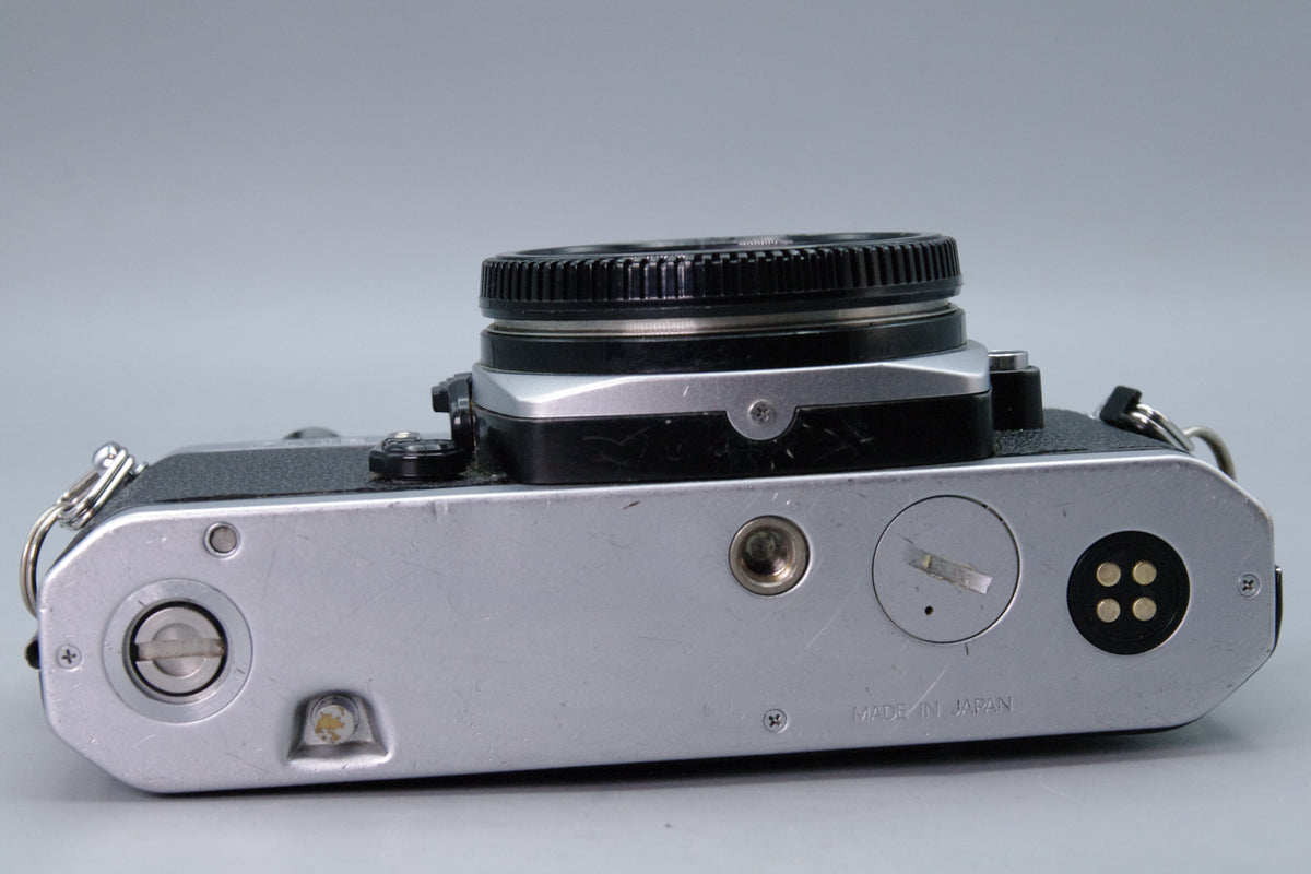 Nikon FM2n 35mm SLR Film Camera Body – Good Working Condition
