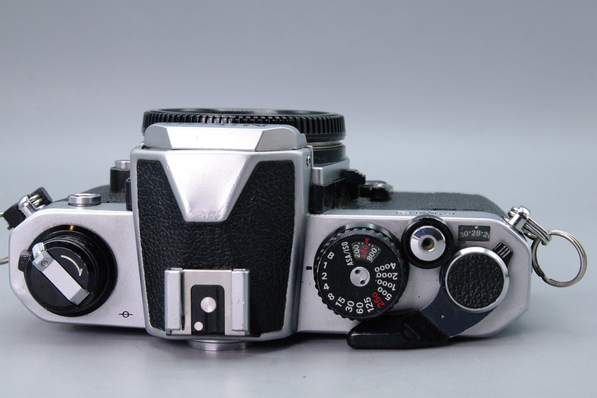 Nikon FM2n 35mm SLR Film Camera Body – Good Working Condition