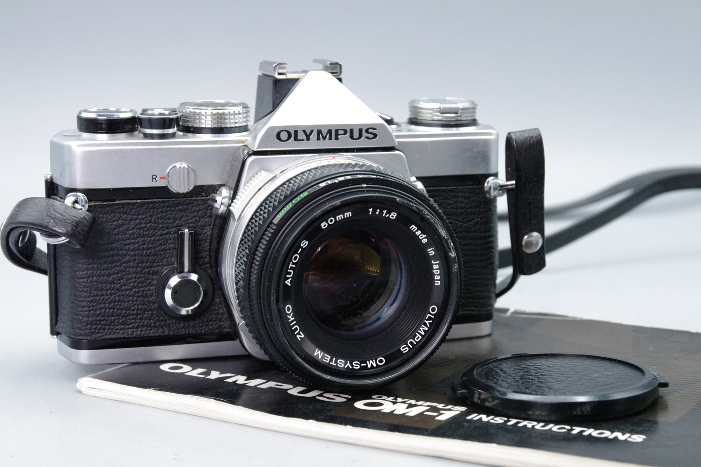 Olympus OM-1 35mm SLR Film Camera + 50mm F1.8 Lens Tested Working Excellent