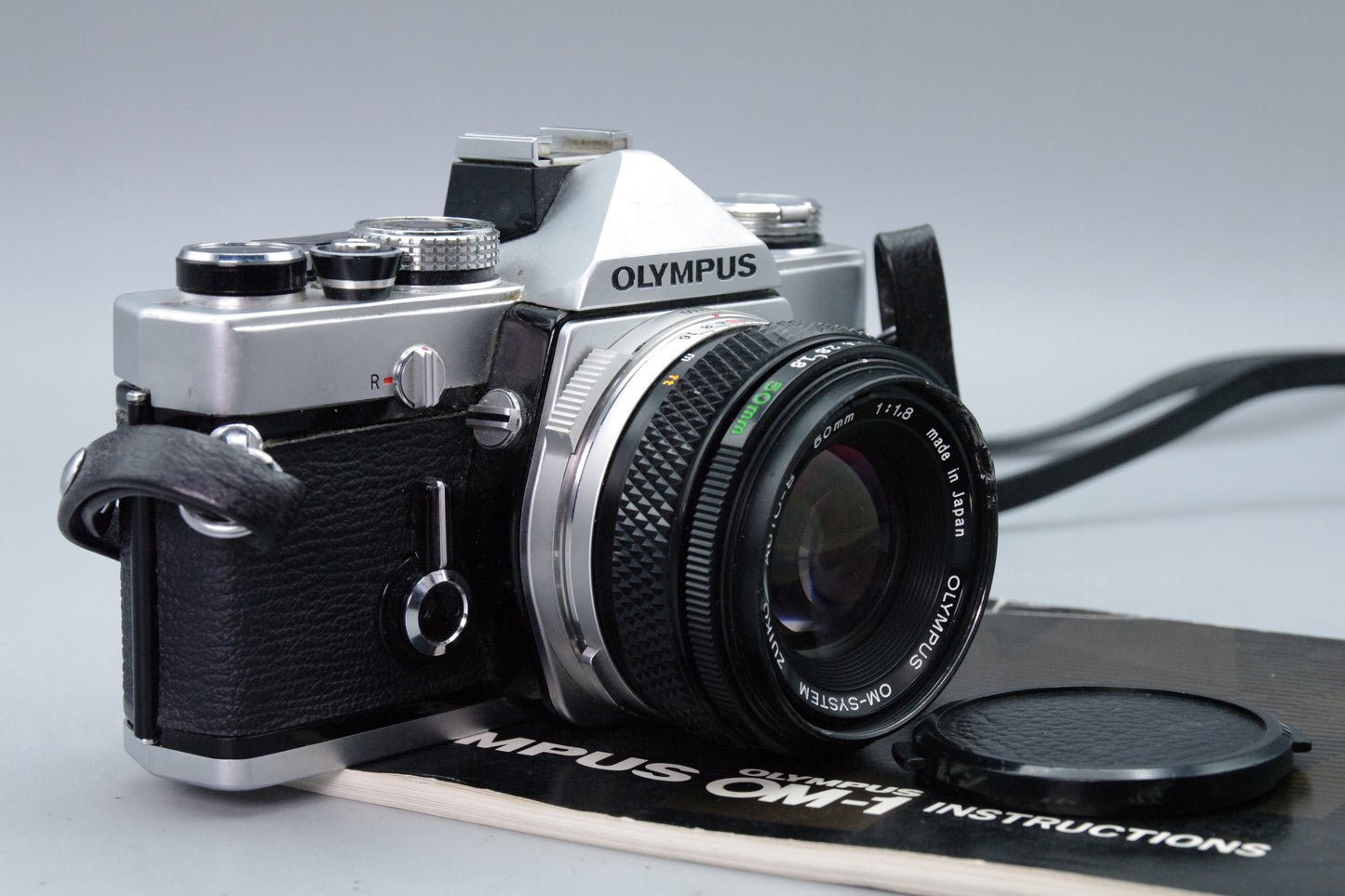 Olympus OM-1 35mm SLR Film Camera + 50mm F1.8 Lens Tested Working Excellent