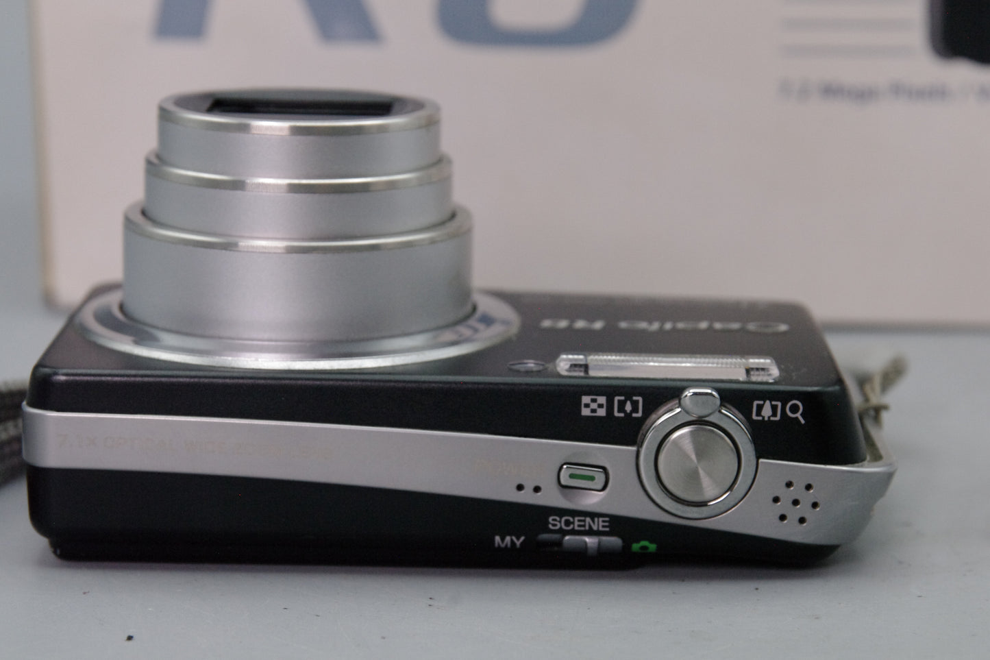 Ricoh Caplio R6 7MP Digital Compact Camera – Boxed – VGC