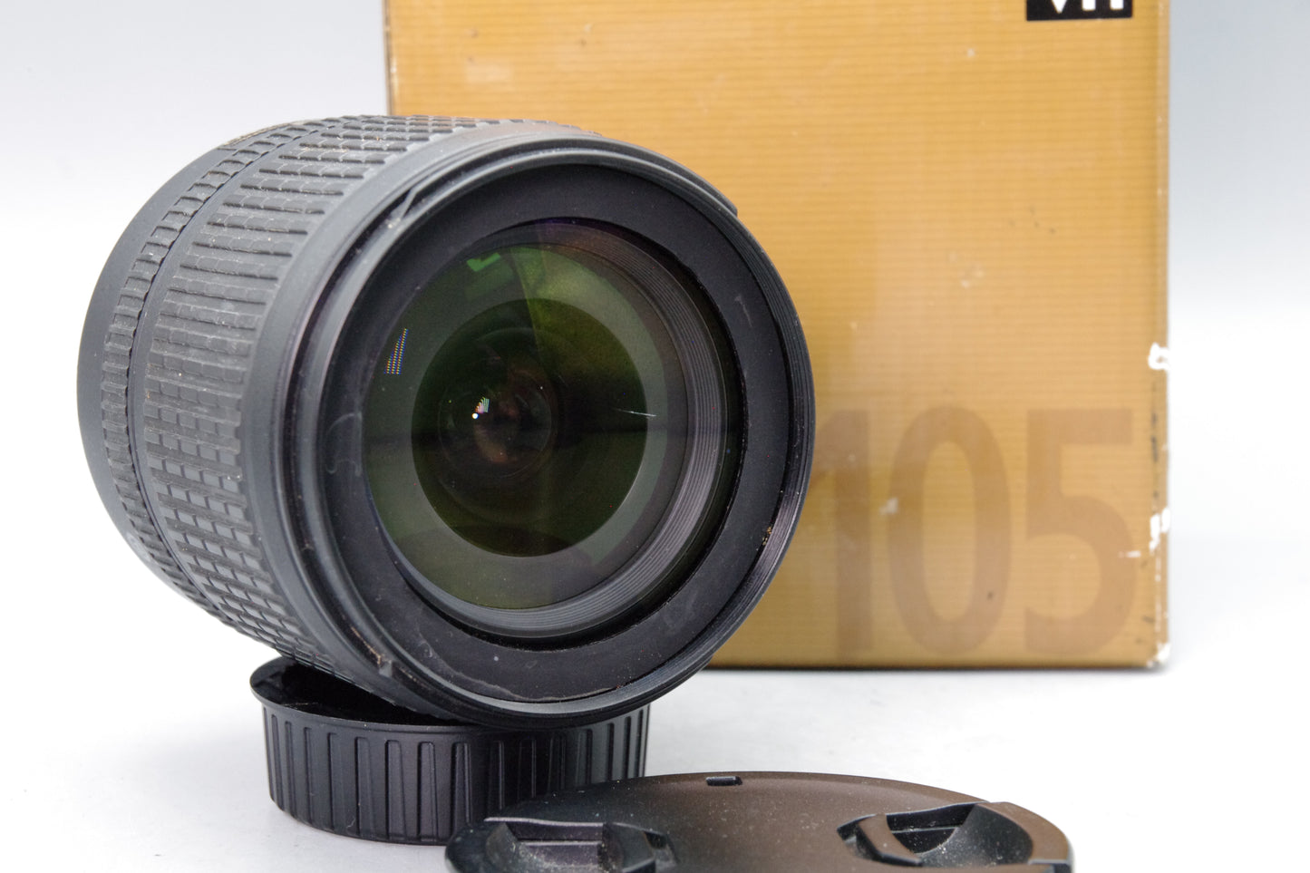 Nikon AF‑S DX 18–105mm f/3.5–5.6G VR Lens – Boxed