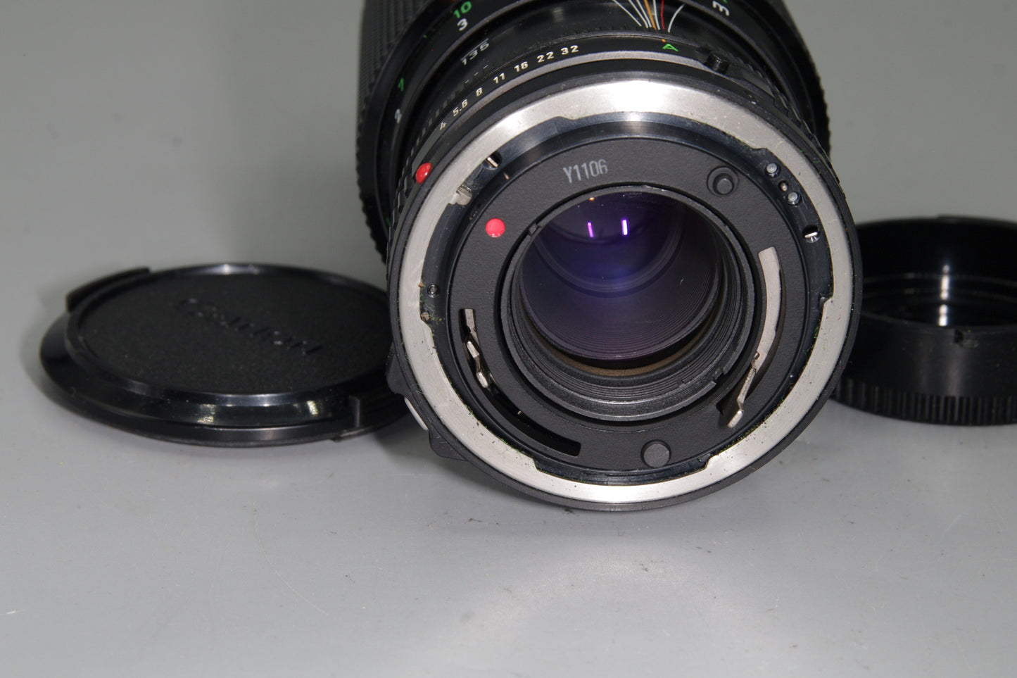 Canon FD 70–210mm f/4 Telephoto zoom with macro, constant f/4 – excellent shape.