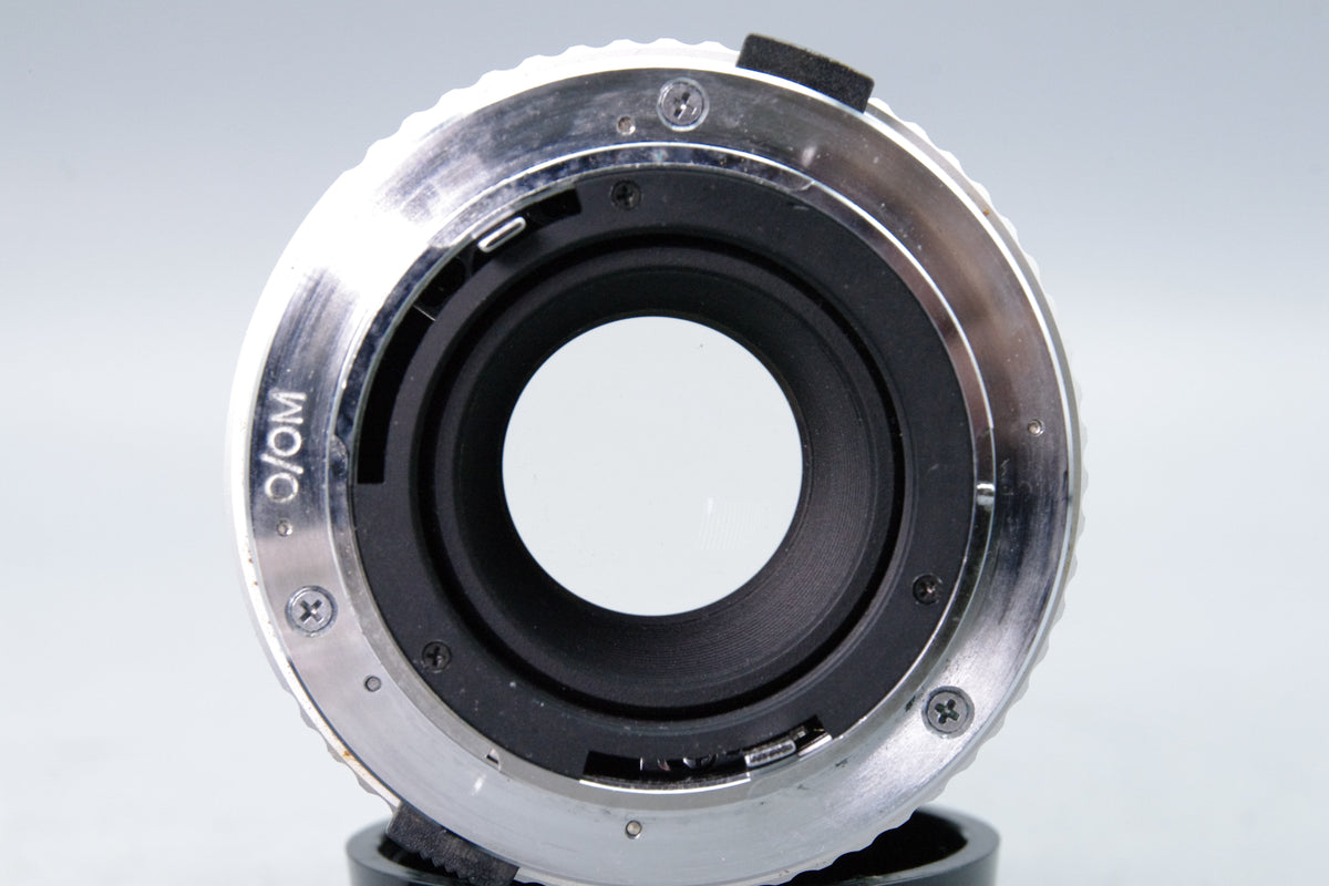 Hoya HMC Tele-Auto 135mm f2.8 Portrait Lens Olympus OM Mount Caps Excellent