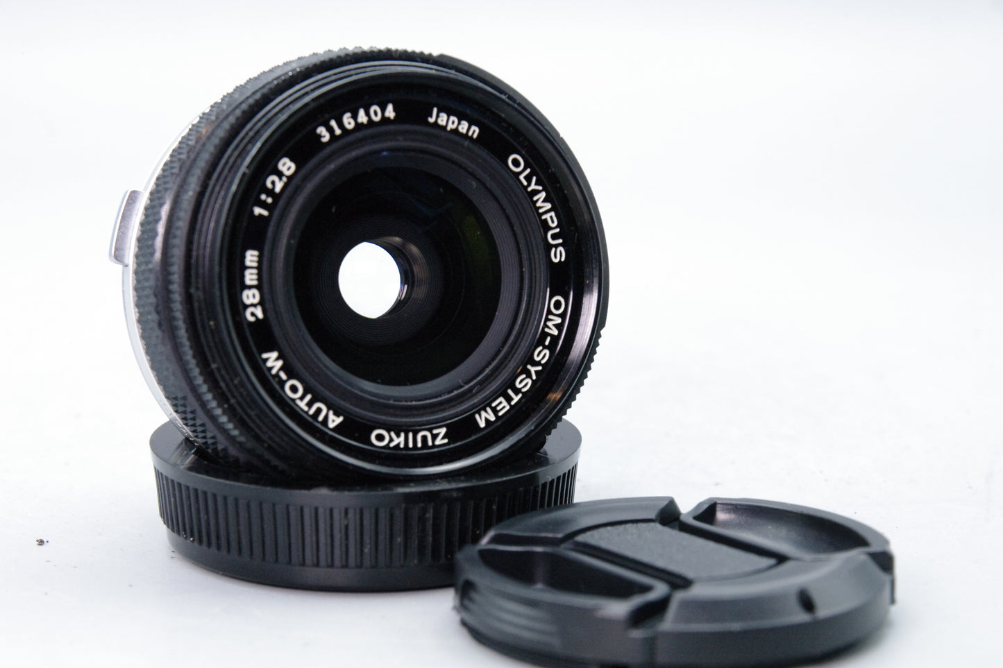 Olympus Zuiko Auto-W 28mm f/2.8 Wide Angle Lens – OM Mount – EXC Tested
