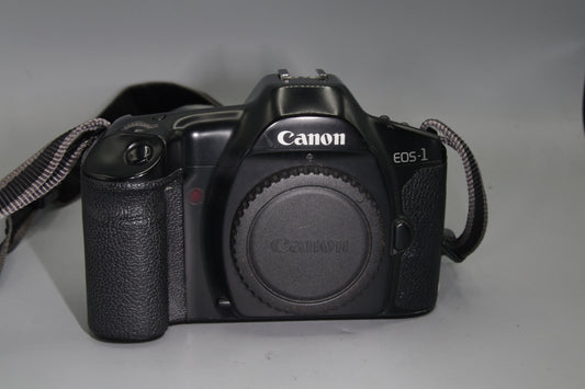 Canon EOS-1 35mm SLR Body – Pro Grade – EF Mount – 1989 Classic – VGC