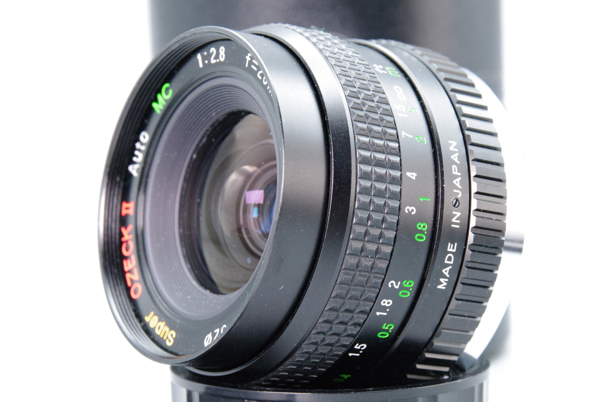 Super OZECK II Auto MC 28mm f2.8 Macro Lens Olympus OM Mount Case Caps Excellent