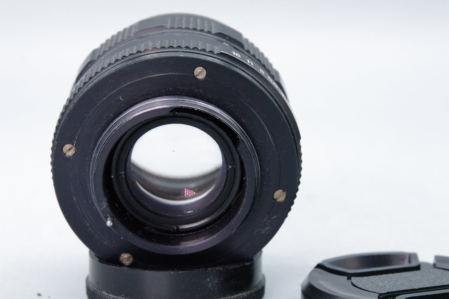 Helios‑44M‑4 58mm f/2 M42 Lens – Classic Biotar Design – Good Condition